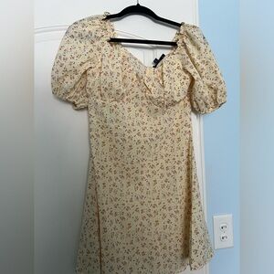 Missguided Floral Long Sleeve Dress in Yellow